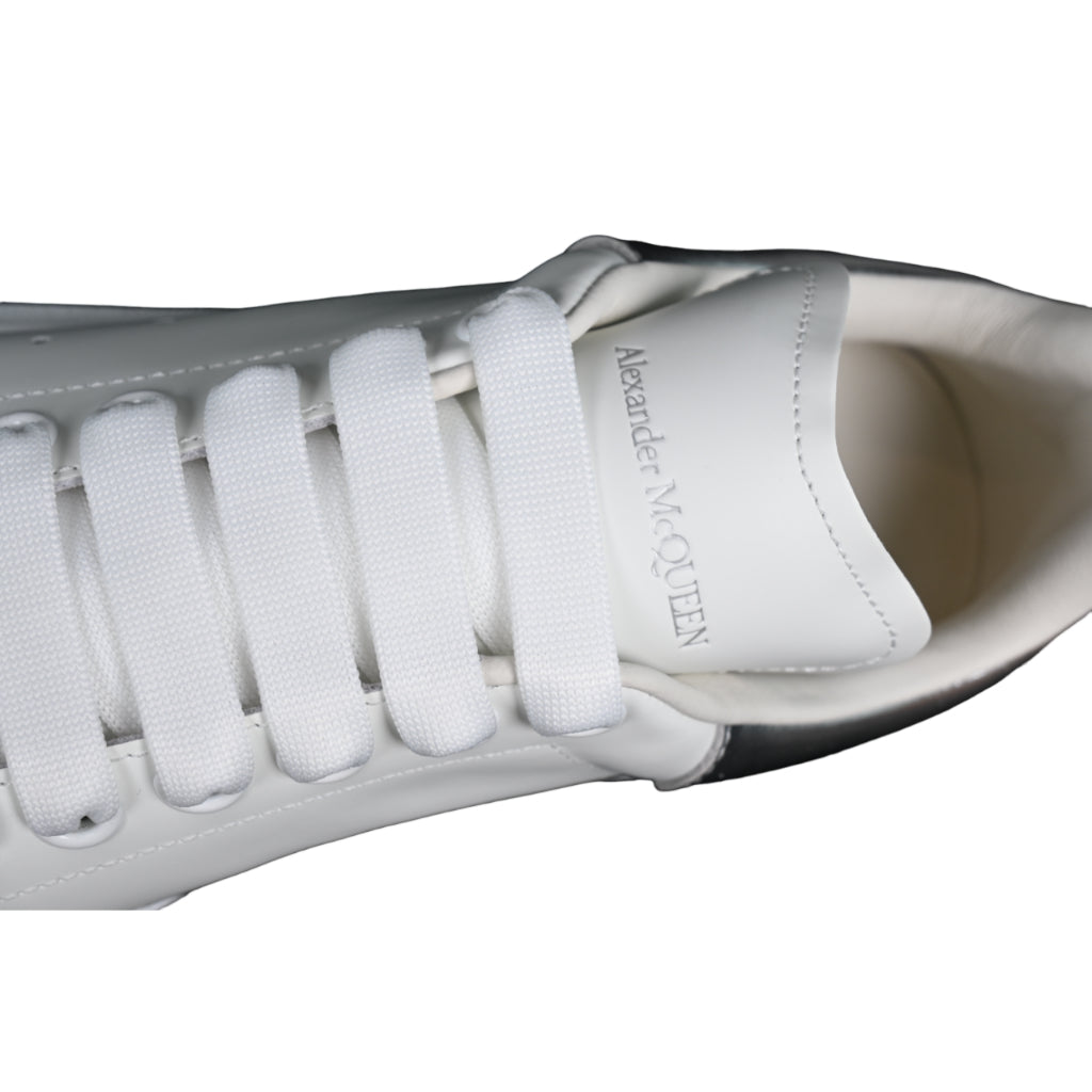 Tênis Alexander McQueen Casual Sneaker White & Silver